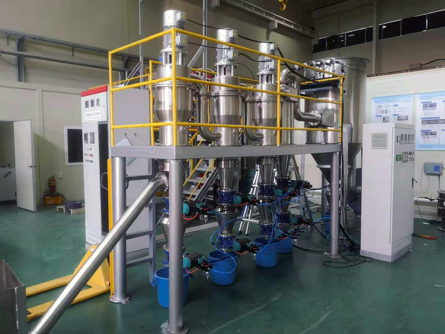 氮化硅氣流分級機(jī)（韓國）